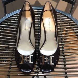 25% Bundle Discount! Anne Klein Heels